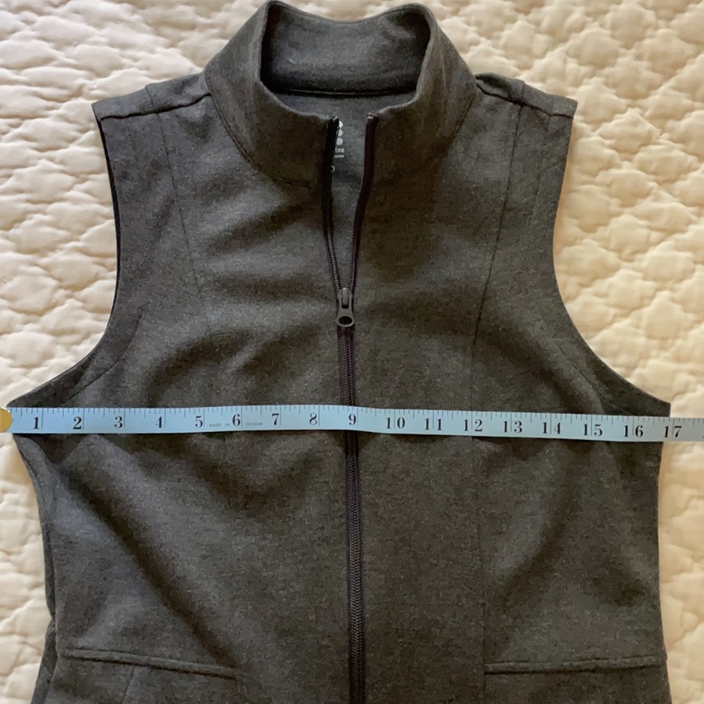 Title Nine Sleeveless Zip-Front Dress in Charcoal Gray - Picture 8 of 8
